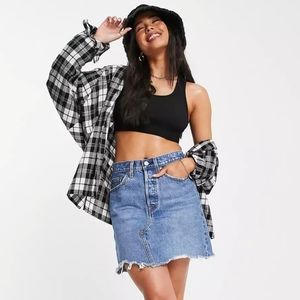 NWOT Levi's Deconstructed Skirt